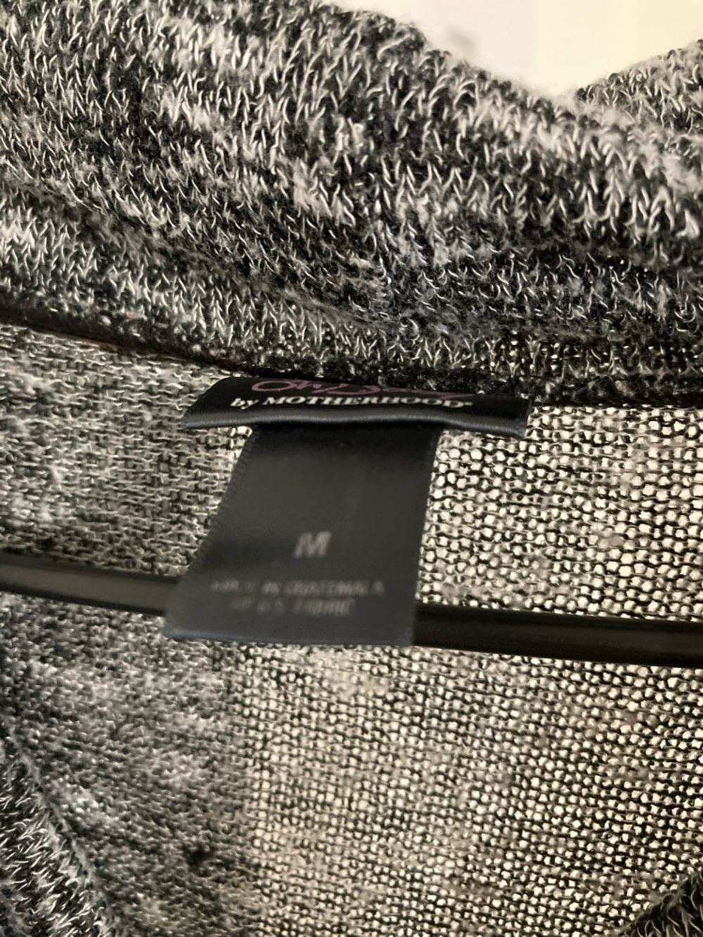 Ladies Sweater - Picture 5 of 12